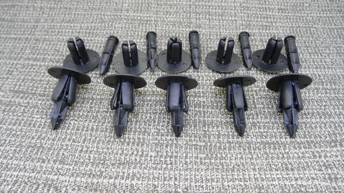 Black pin rivet - pin,